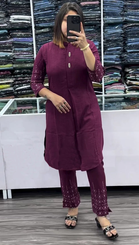 Women Viscose Rayon Kurta Pant Set