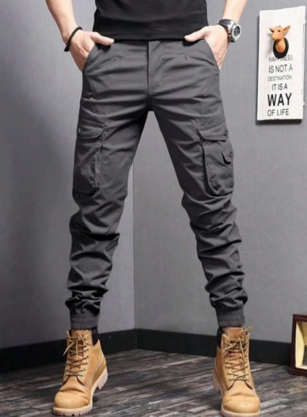 Men Slim Fit Cargos Trousers