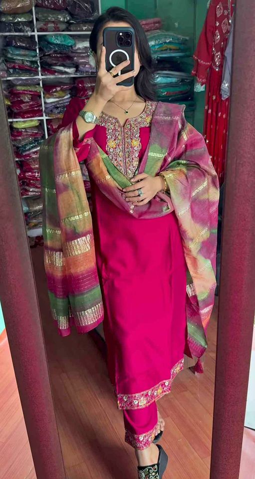 Women Magenta & Gold-Toned Embroidered Kurta with Trousers & Dupatta