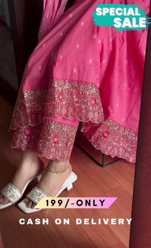 Women Pink & White Ethnic Motifs Embroidered Kurta & With Dupatta